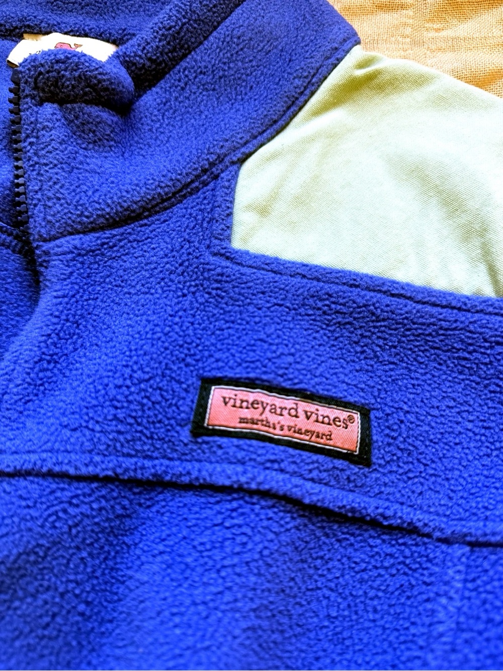 Vineyard Vines Preppy Royal Blue Fleece Pullover with Light Green Shoulder Panel - Picture 2 of 5